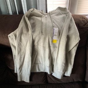 Grey sweatshirt